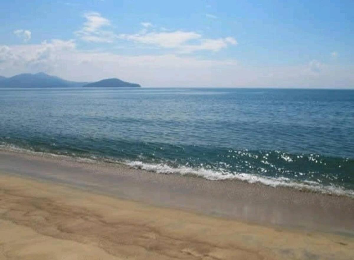 Casa De Praia/Massaguacu Caraguatatuba Buitenkant foto